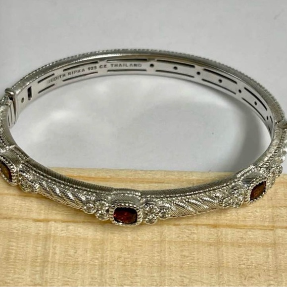 Judith Ripka Sterling Silver modern garnet and Crystal hinged bangle bracelet. - Picture 3 of 4